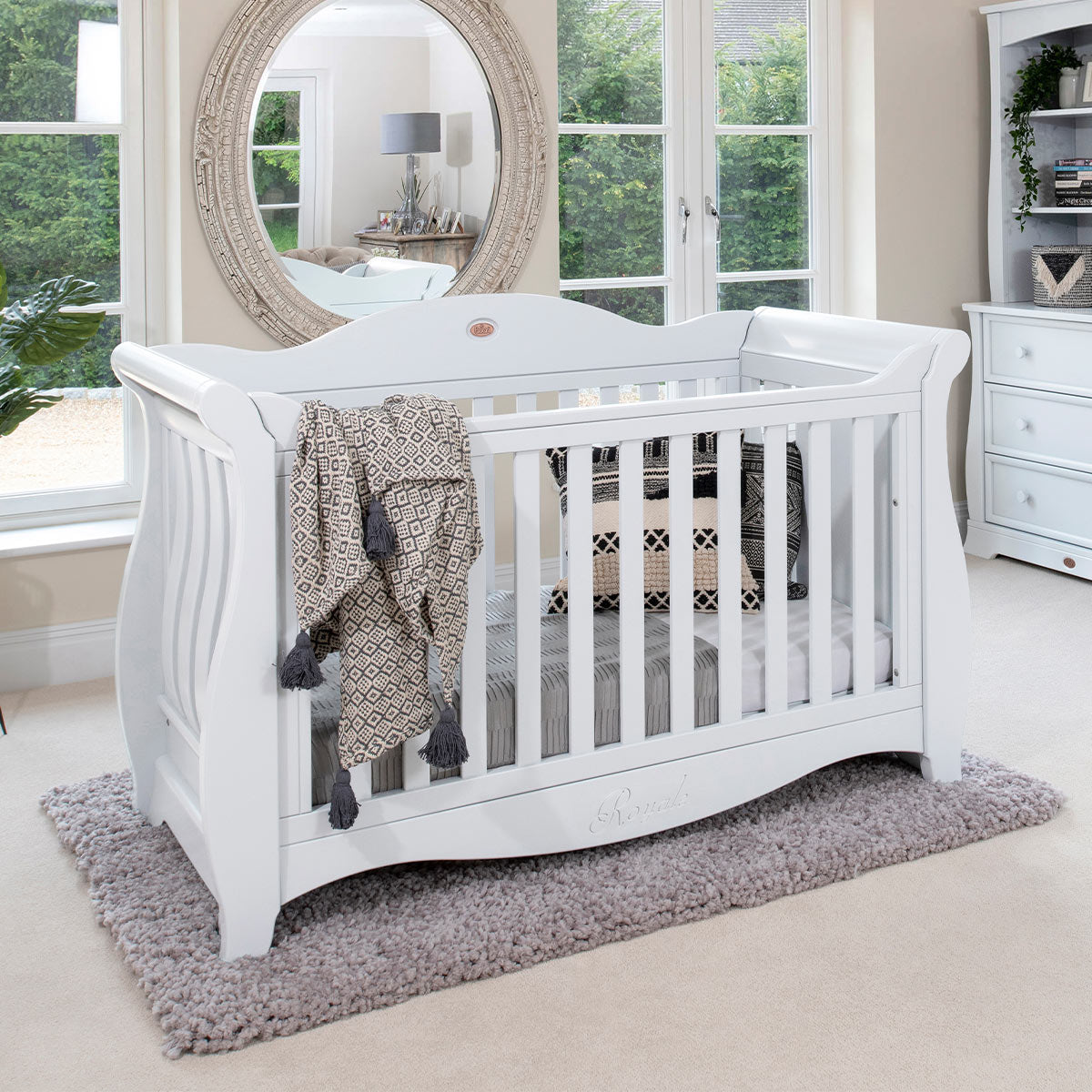 Sleigh Royale Baby Cot V23 – Boori