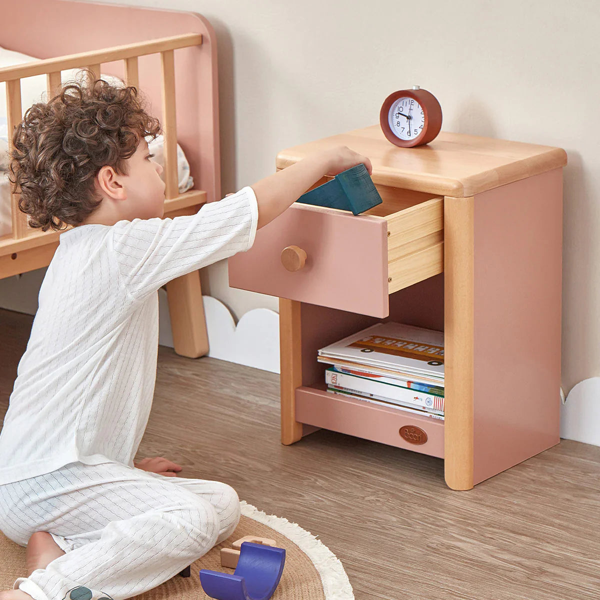 Bedside Tables for Kids How to Choose the Right One