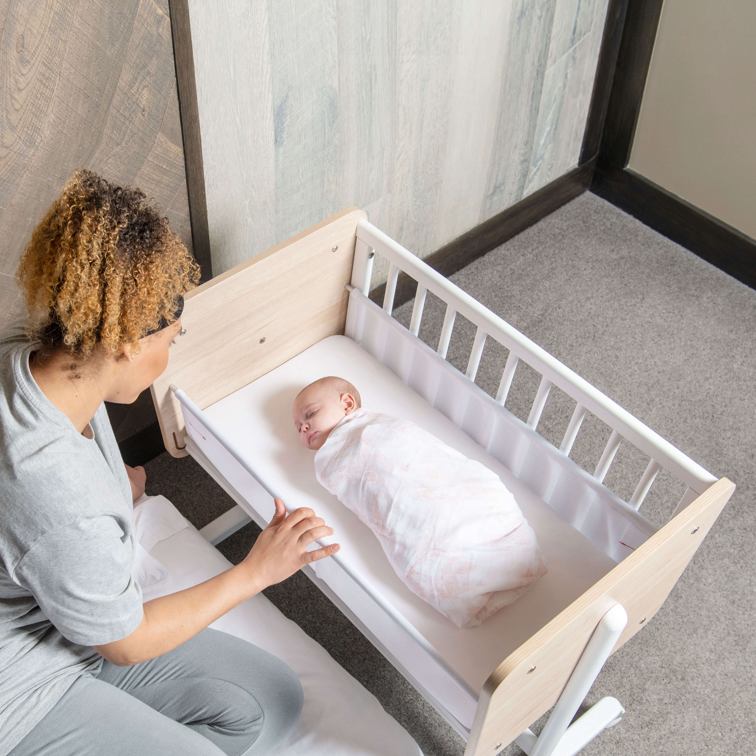 Bassinet vs Cot: Which Does Your Baby Need First In Australia