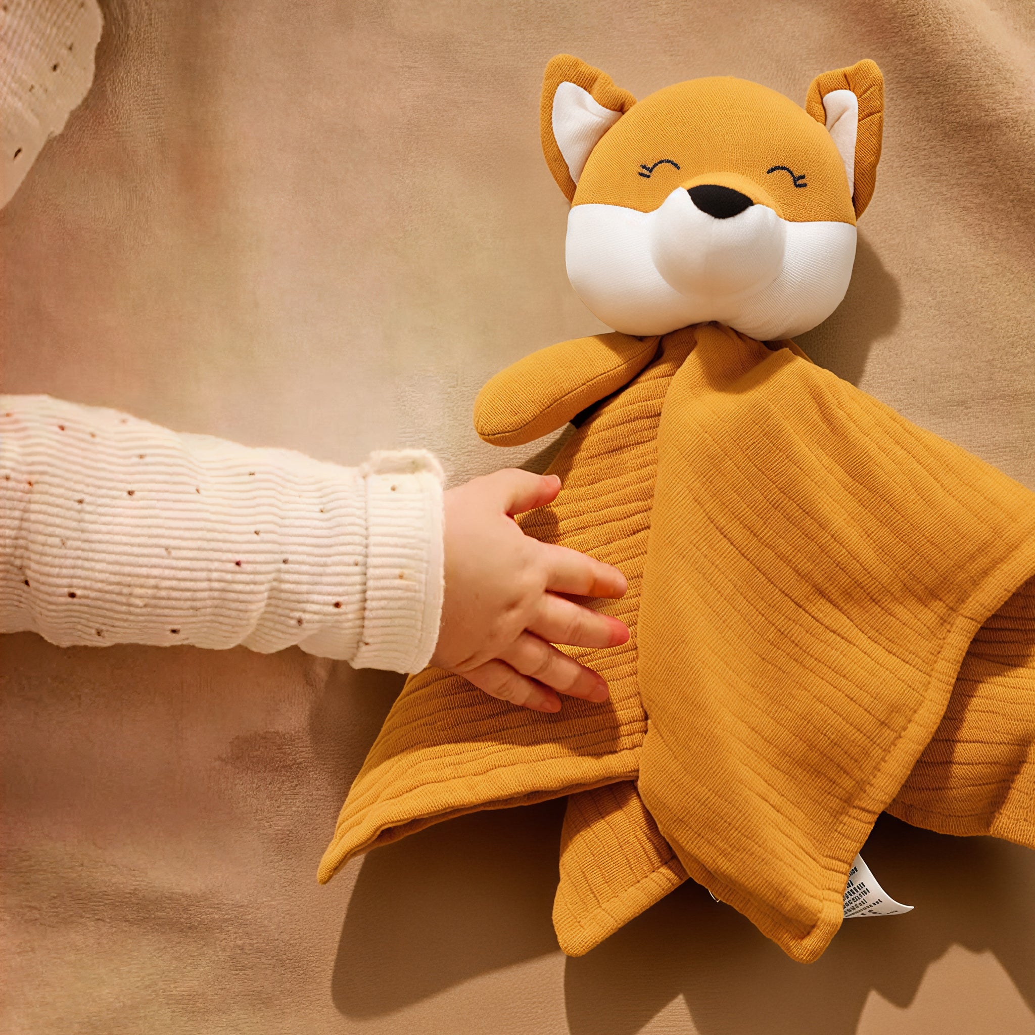 Felix the Fox Soothing Towel