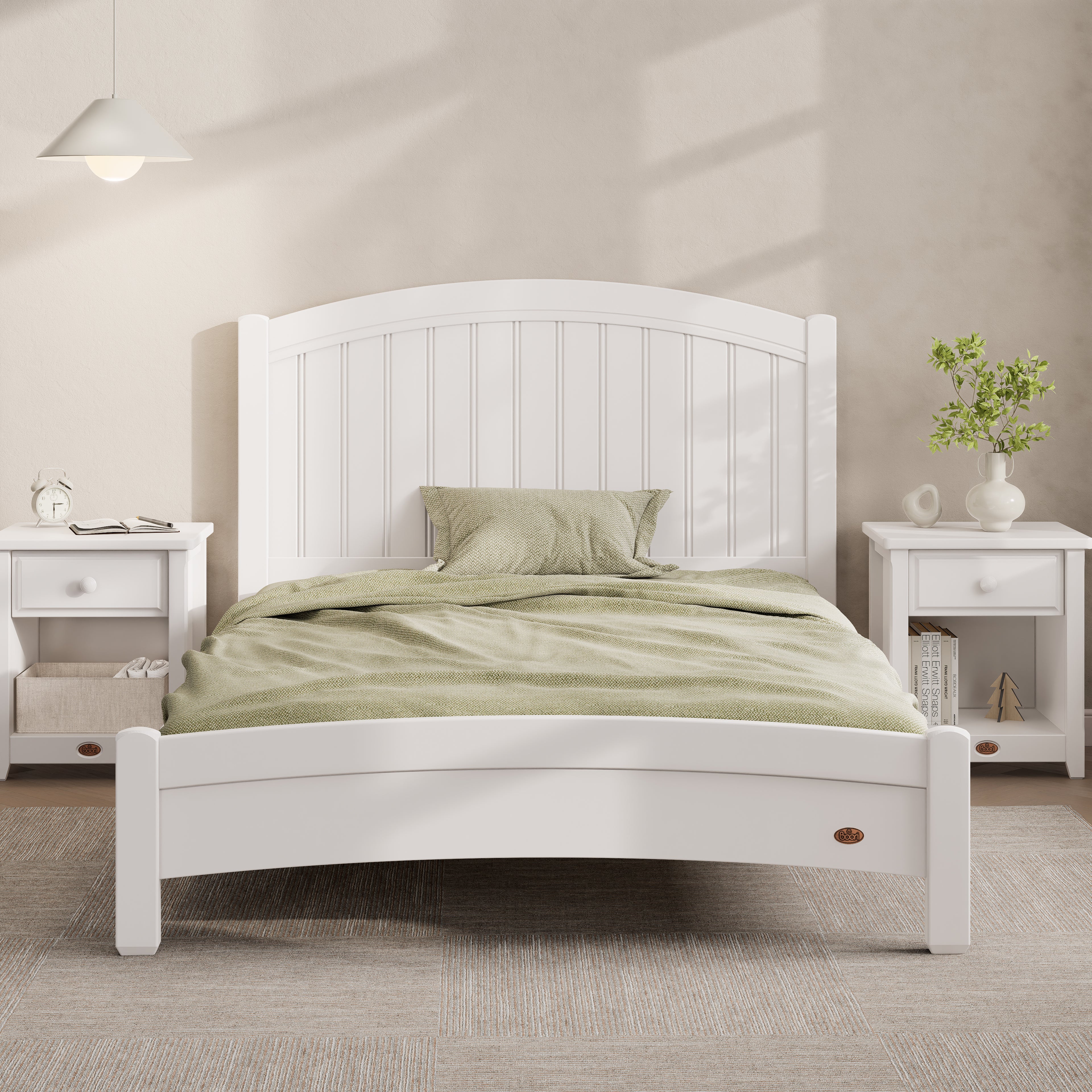 Classic Queen Bed (Clearance)