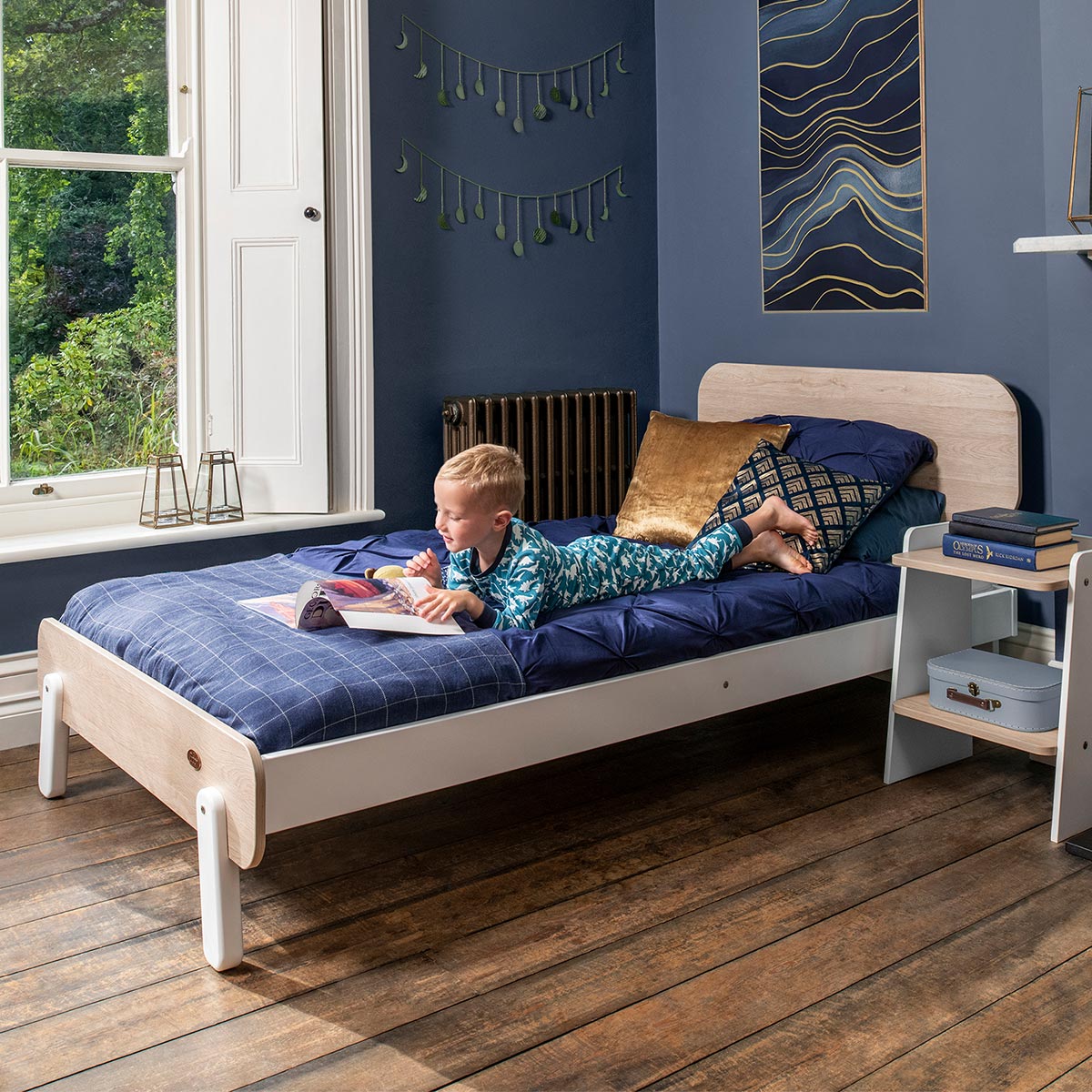 Boori Natty King Single Bed