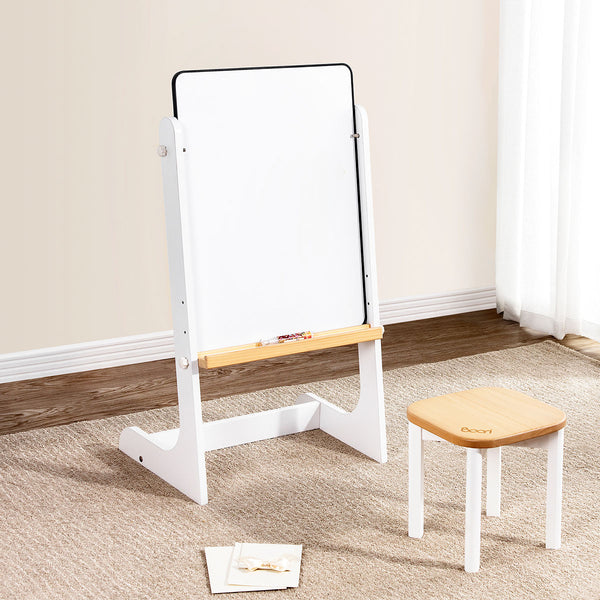 Tidy Magnetic Drawing Board