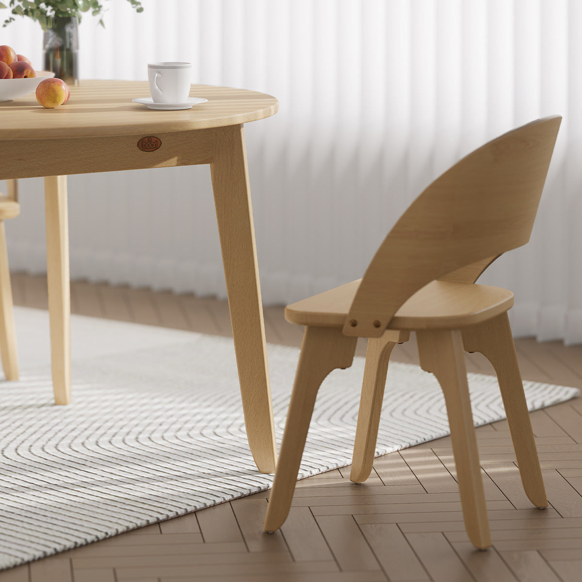 Ballet Curved Dining Chair