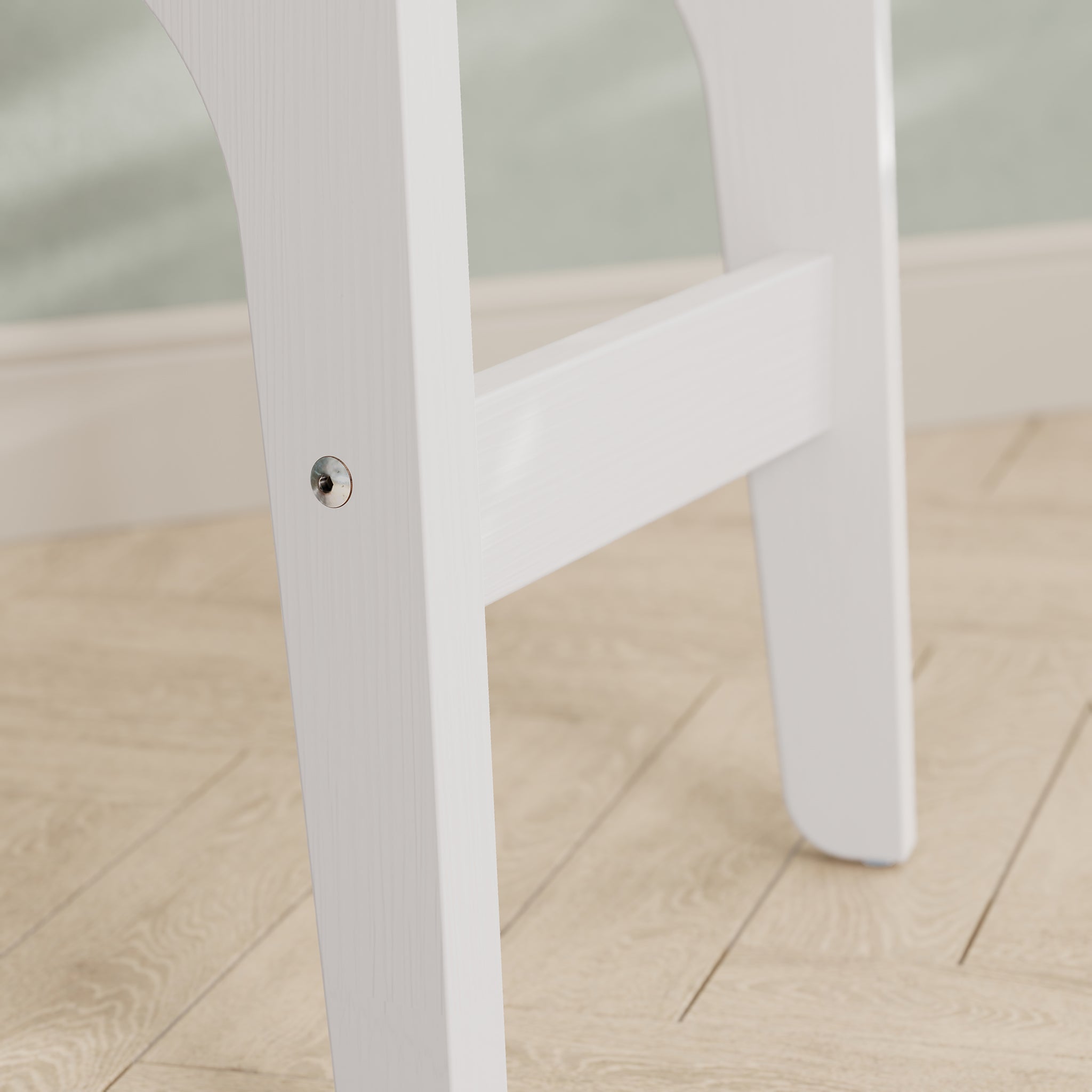 Leaf Curved Dining Chair