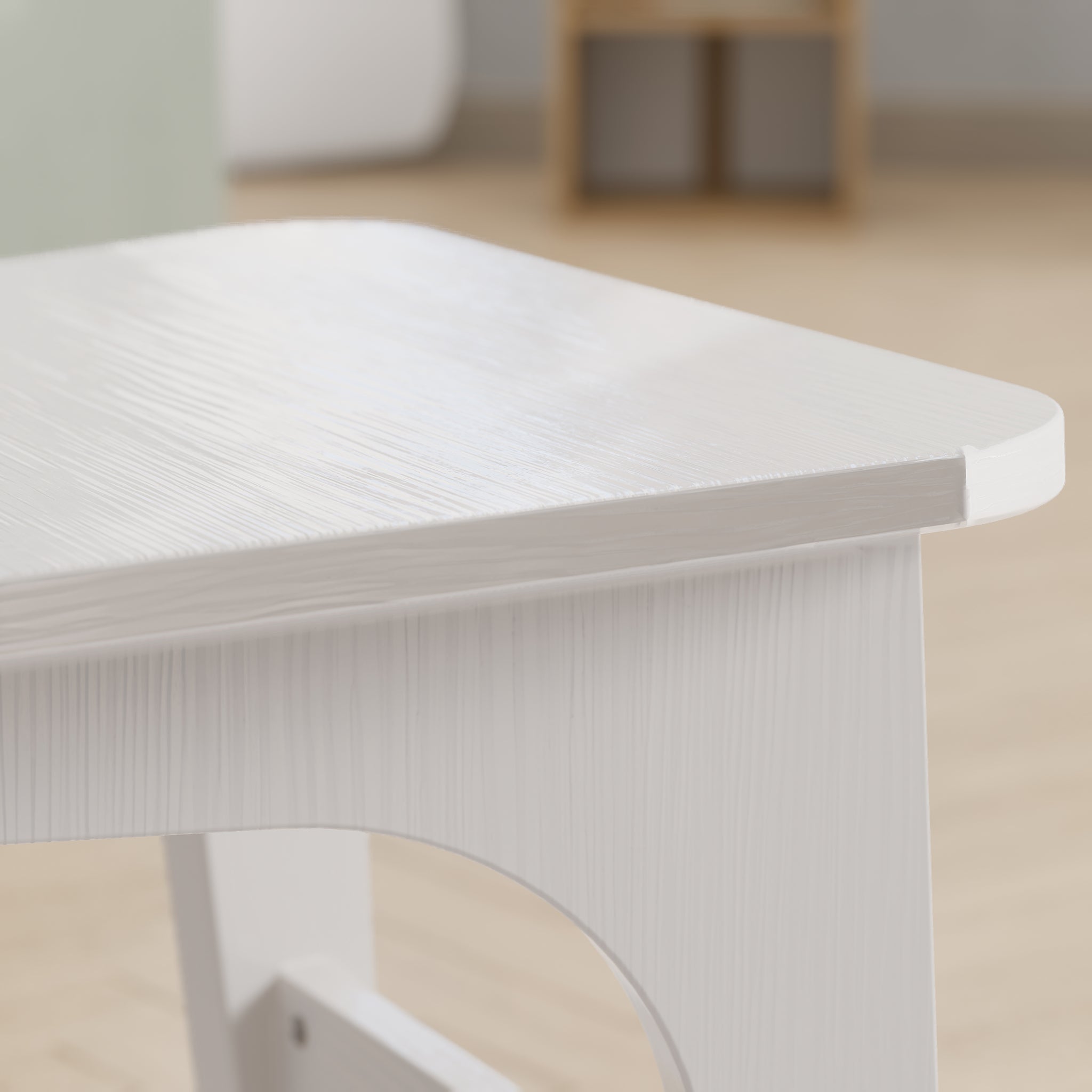 Leaf Curved Dining Chair