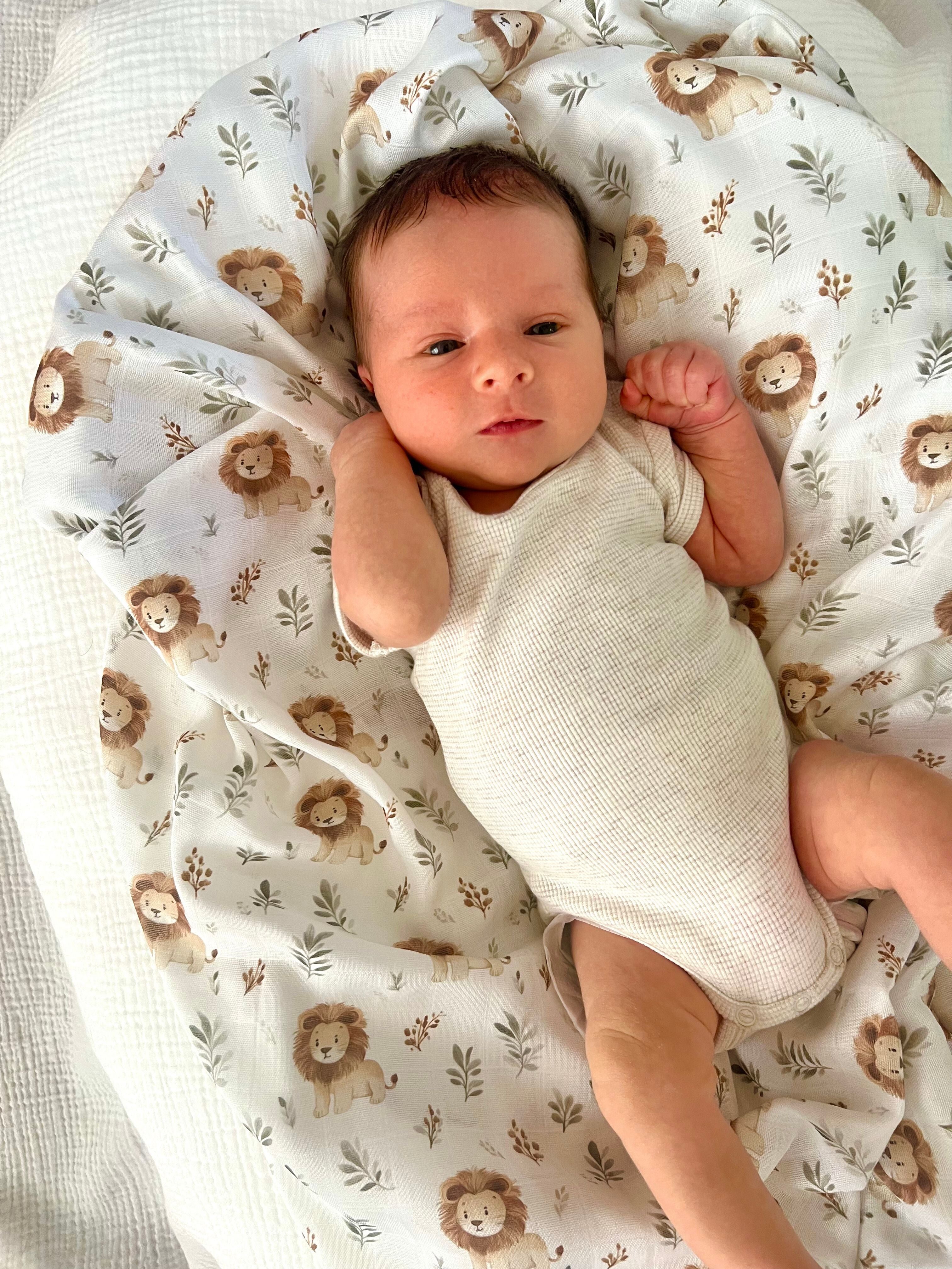 Cuddle Bug Leo Lion Muslin Swaddle 120 x 120cm