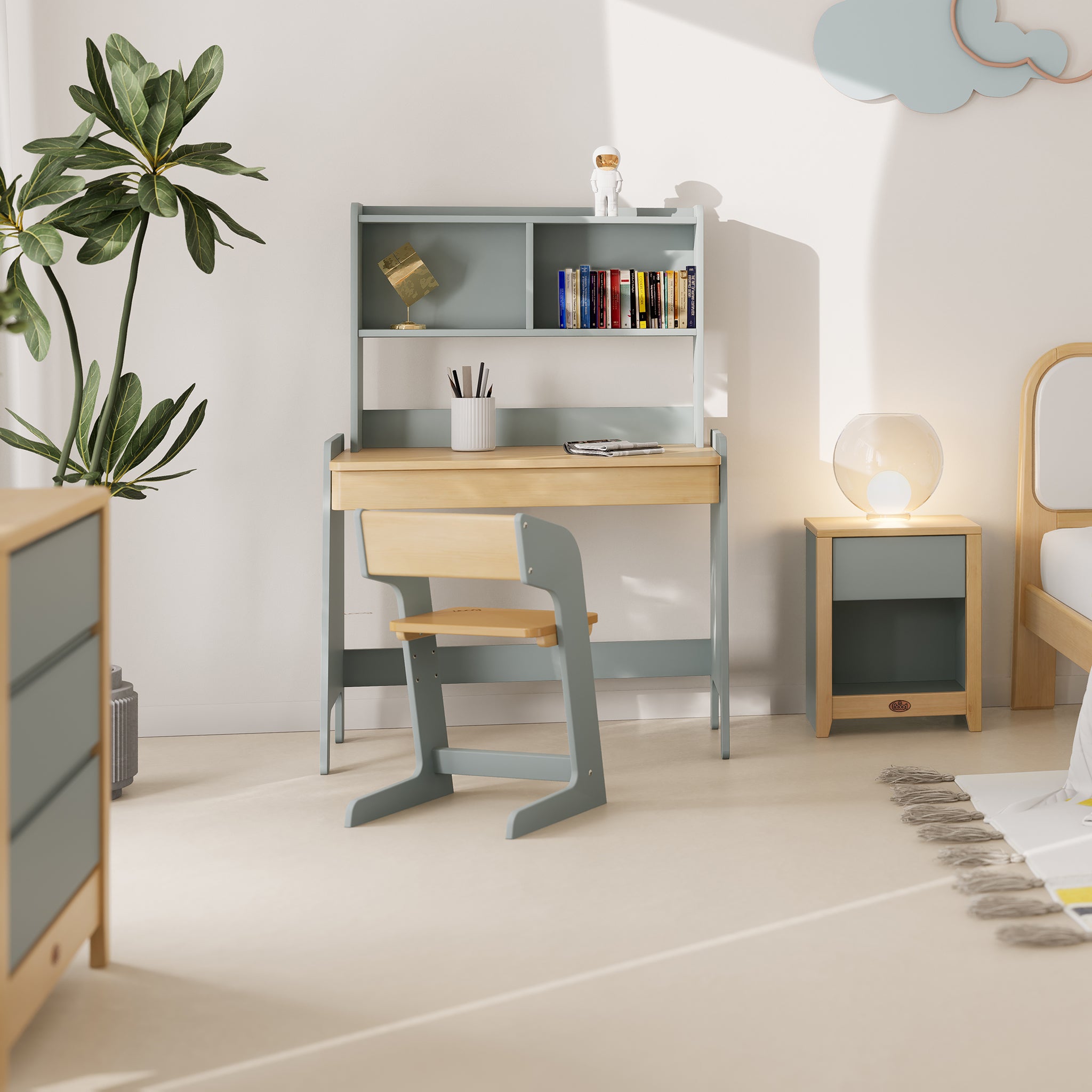 Corindi Desk with Hutch Package