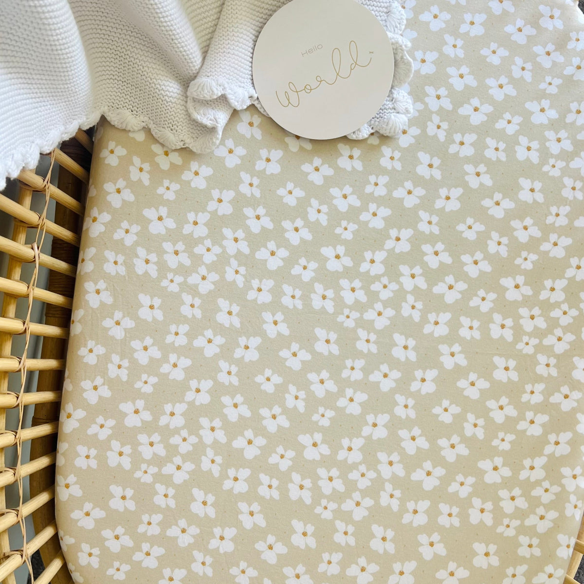 Cuddle Bug Cot Fitted Sheet - Lottie