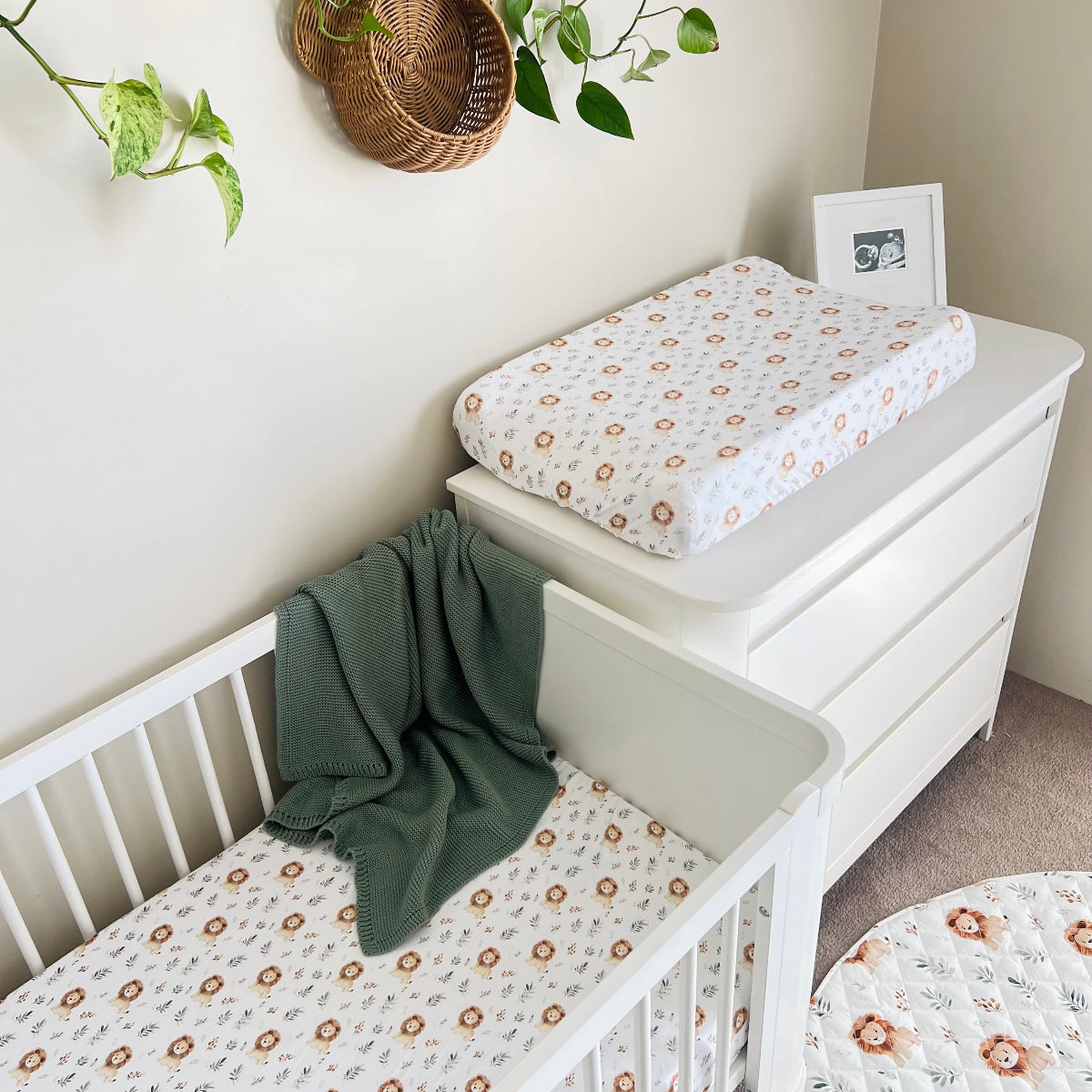 Cuddle Bug Cot Fitted Sheet - Leo Lion