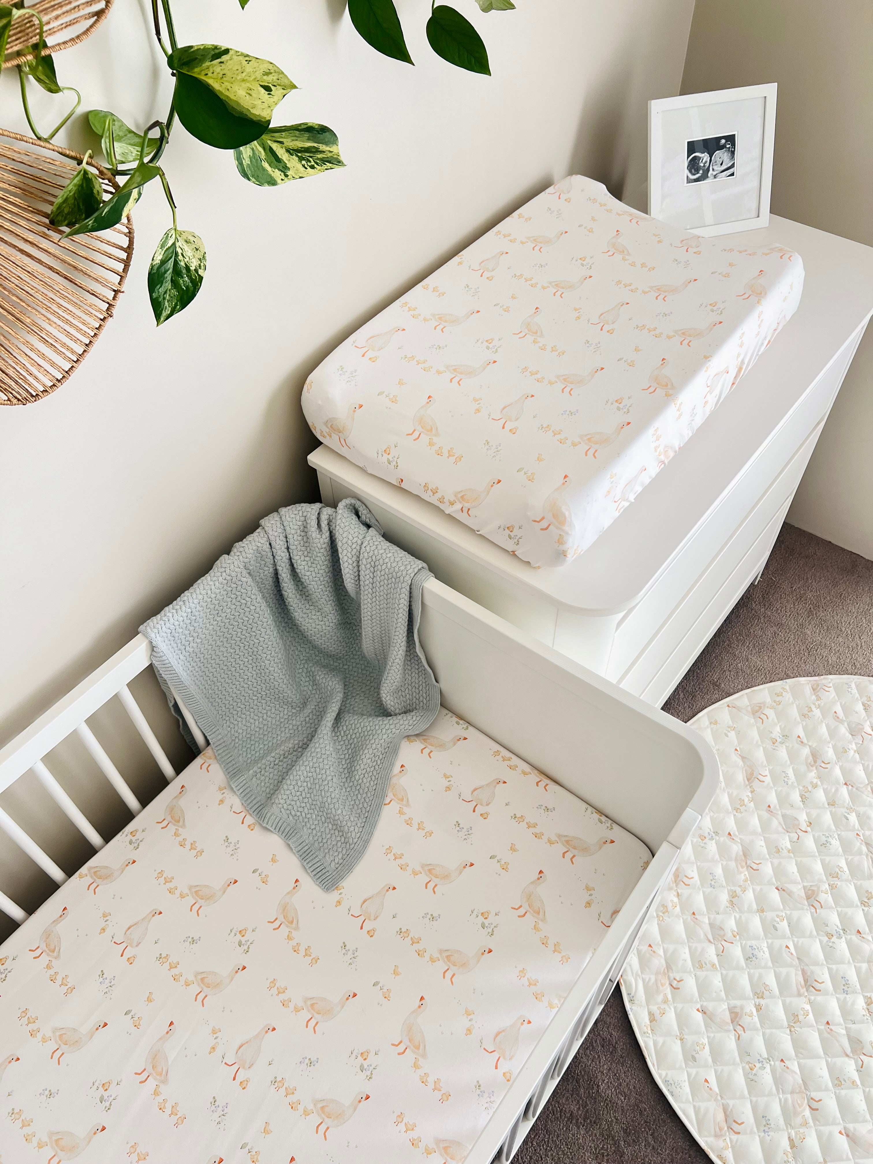 Cuddle Bug Goosey Gander Cot Sheet 137 x 77cm