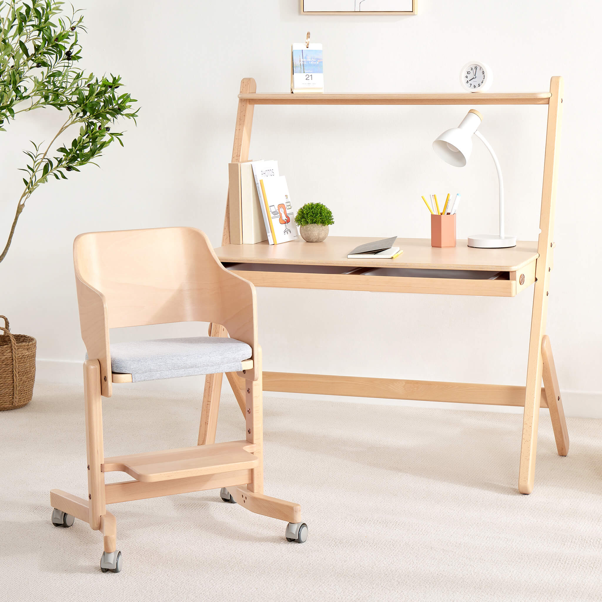 Elite Desk with Study Chair Package