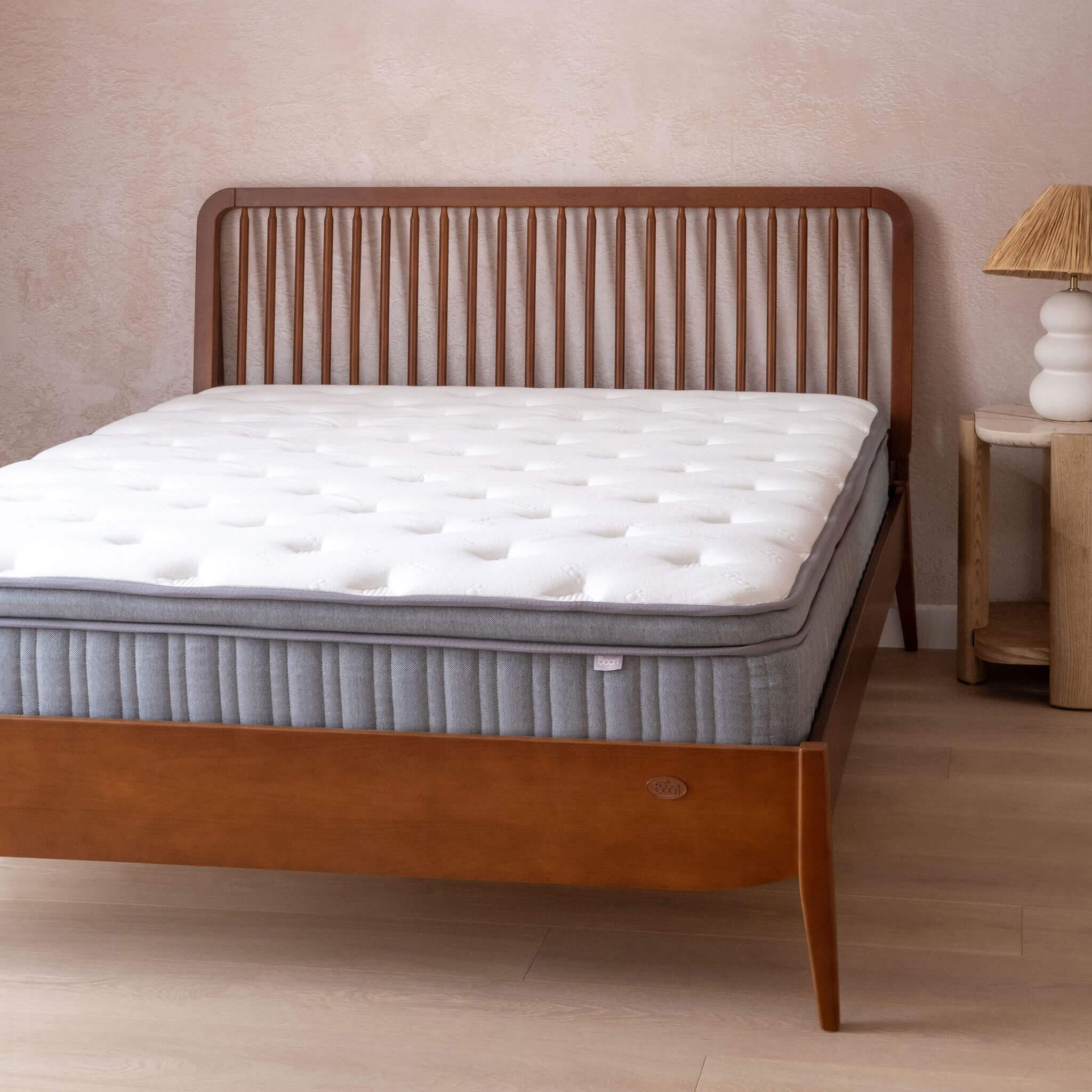 Queen Lux Hybrid Mattress