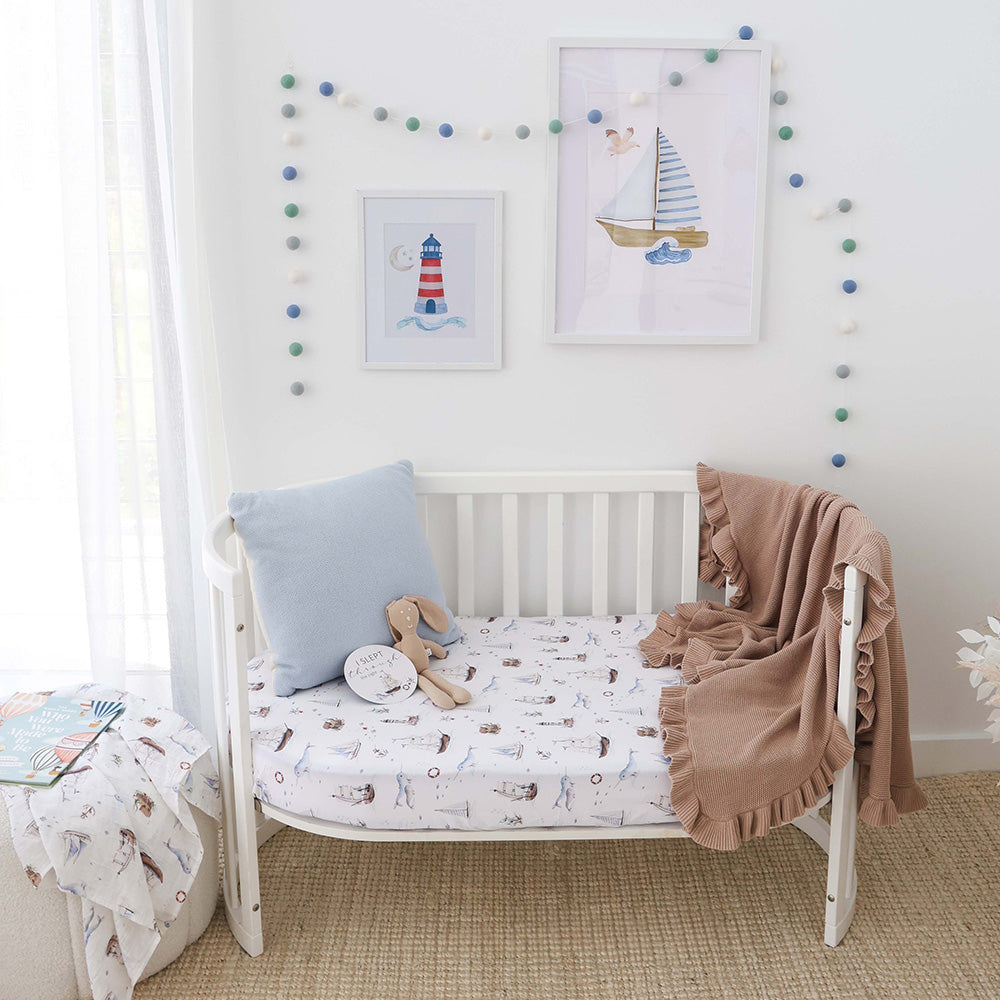 Snuggle Hunny Cot Fitted Sheet – Set Sail