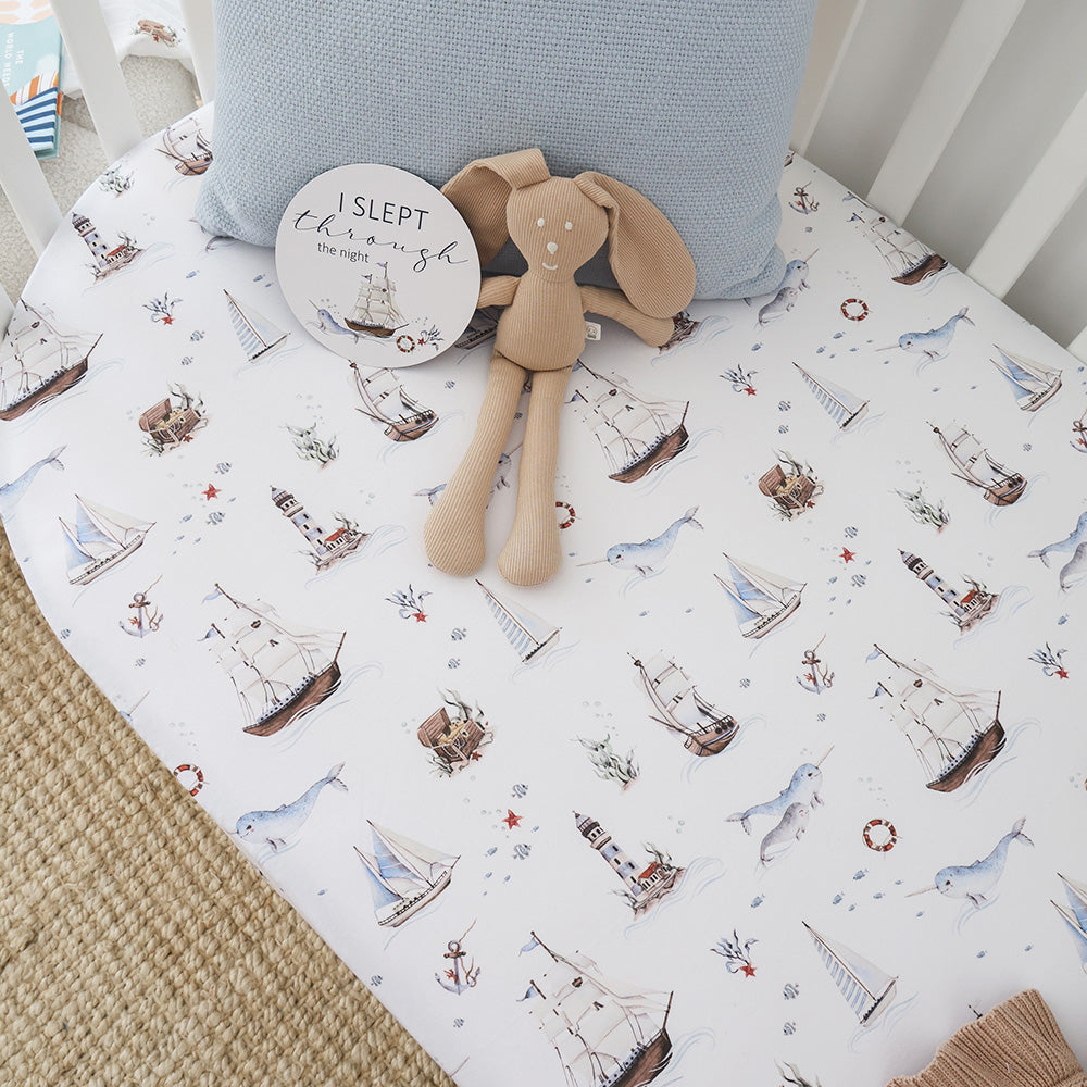 Snuggle Hunny Cot Fitted Sheet – Set Sail